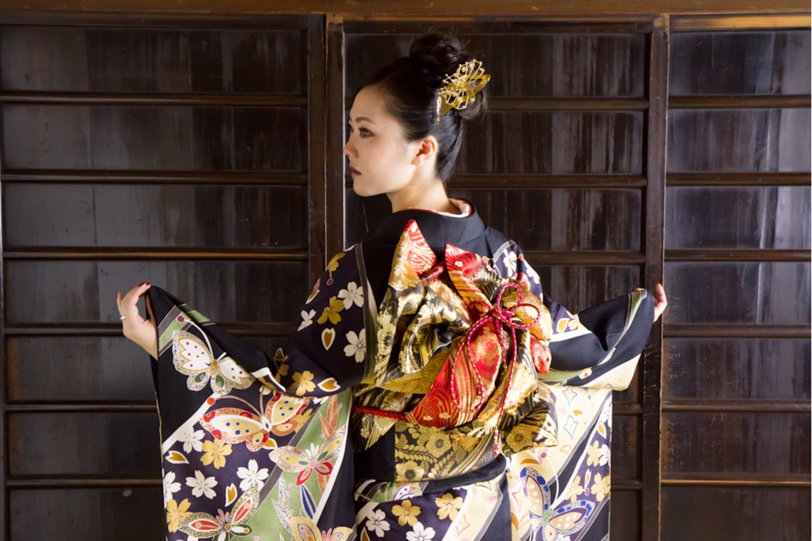 スマイルハンターが出張撮影した家族写真(キッズ,ベビーフォト)などが写った「成人式フォト」の家族写真