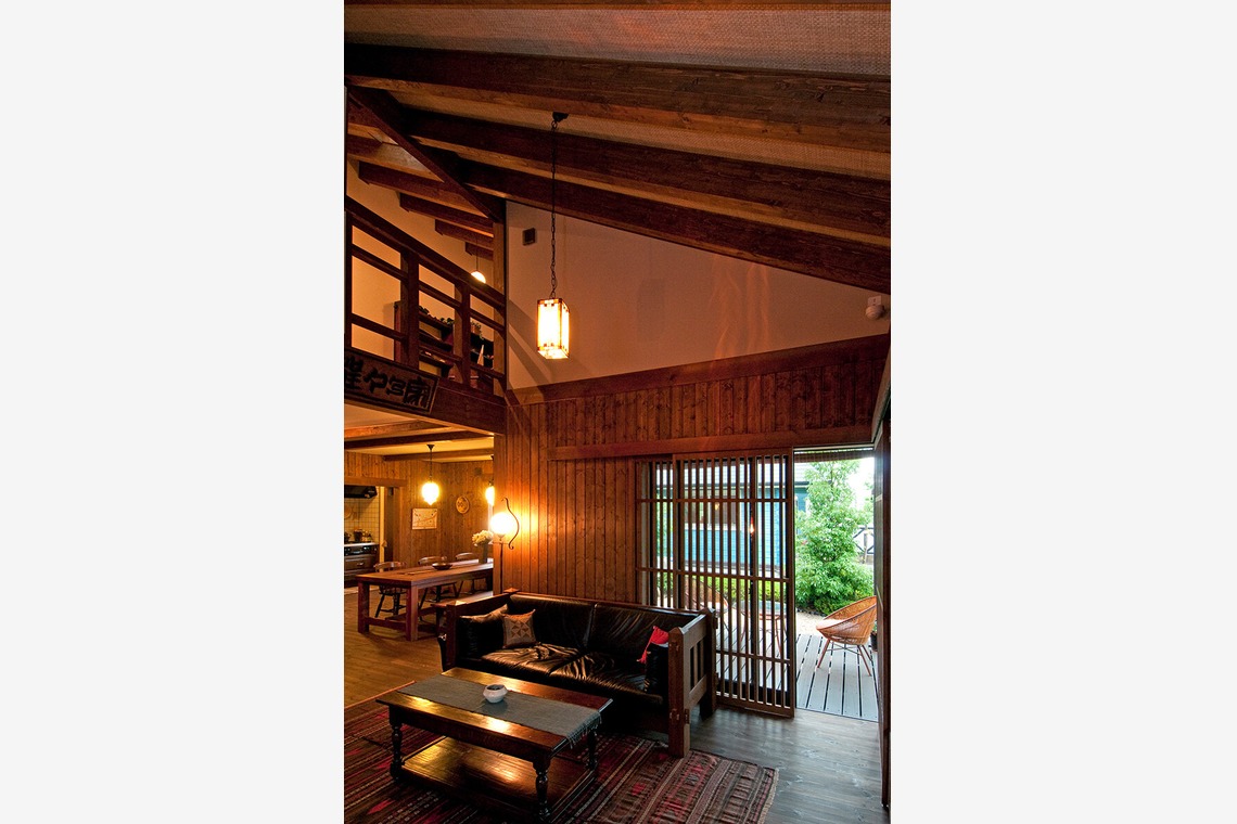 ワンツーBフォトが撮影した「ホテル・店舗・住宅・の外観と内観」の写真