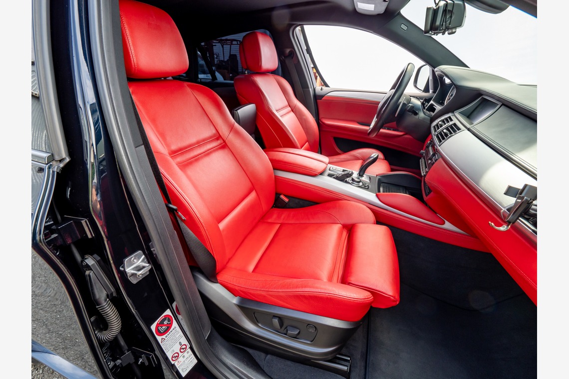 原野 英樹が撮影した「輸入車販売会社よりBMW X5のカーセンサーSDGE 掲載用写真を依頼いただきました」の写真