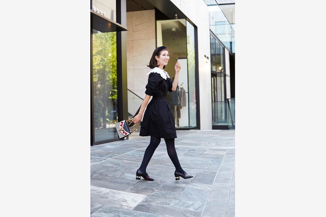 岩瀬泰治が撮影した写真のアルバム「ロケ撮影」