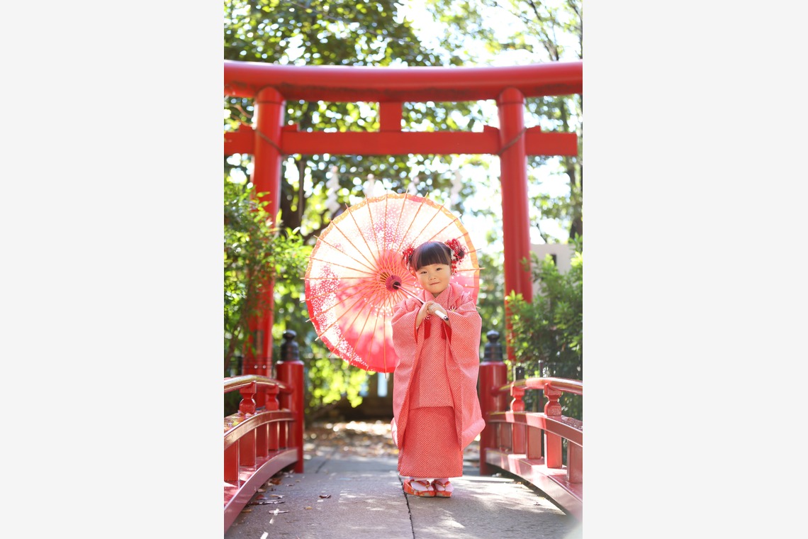 出張撮影HUG TIMEが出張撮影した家族写真(キッズ,ベビーフォト)などが写った「七五三記念撮影＠世田谷八幡宮・東京」の家族写真