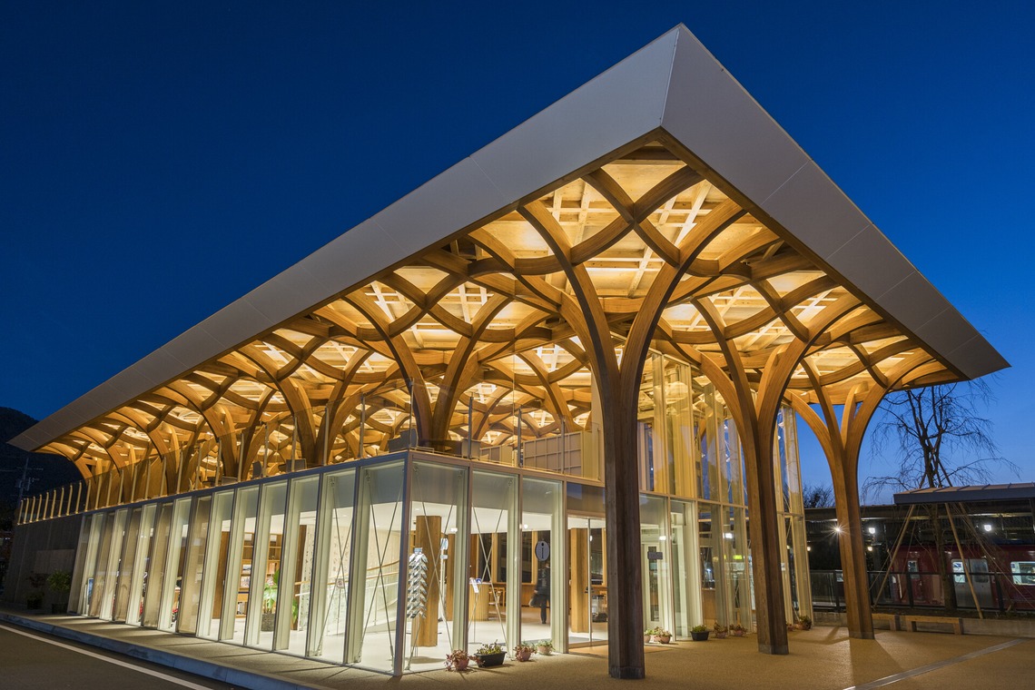 笠井鉄正写真事務所が撮影した写真のアルバム「建築・住宅撮影」