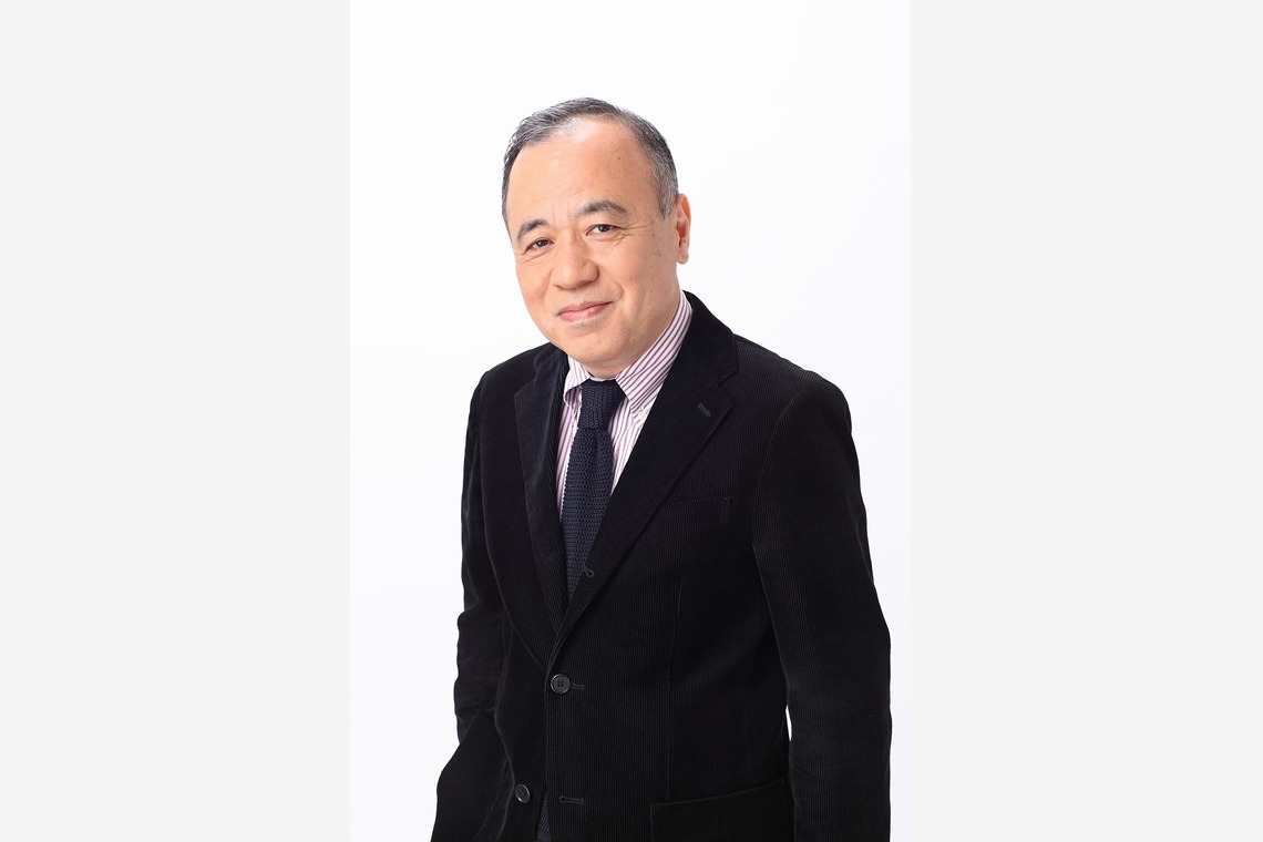 長谷部ナオキチが撮影した写真のアルバム「スタジオポートレート」