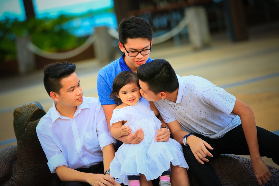 ケアンズ レンズ フォトグラフィーが撮影した写真のアルバム「家族写真 @ Trinity Wharf」