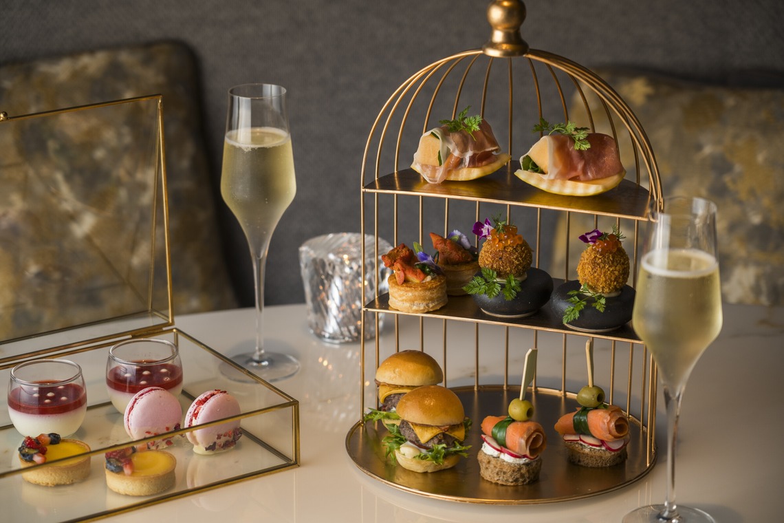 笠井鉄正写真事務所が撮影した写真のアルバム「ホテルメニュー撮影」