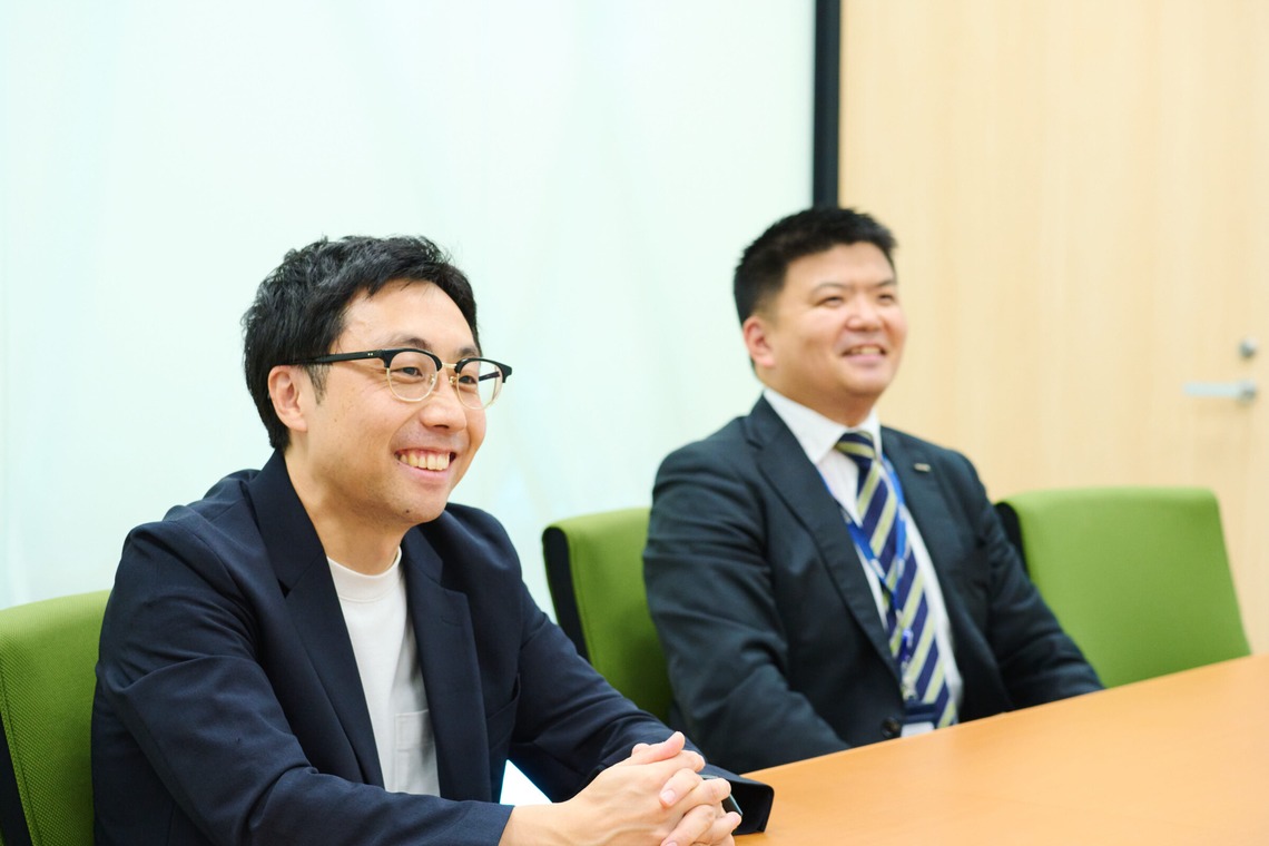 望月宏樹が撮影した「ポートレート/インタビュー風景」の写真