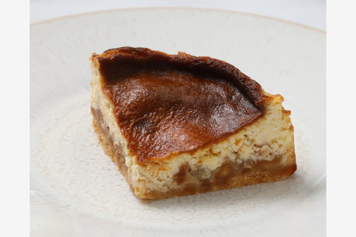 森安　照が撮影した写真のアルバム「チーズケーキ・コーヒー」