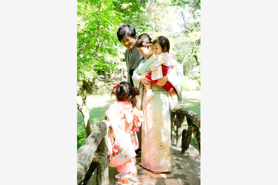 富岡 そよぎが撮影した「庭園での七五三撮影」の写真