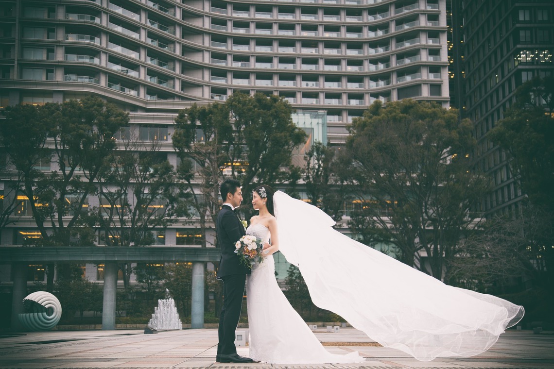 高野和希が撮影した写真のアルバム「丸の内ロケーションフォト　前撮り」