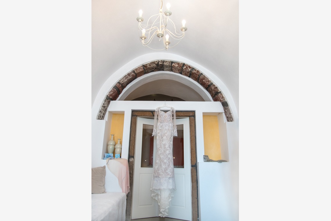 Olga Chalkiadakiが撮影した写真のアルバム「Santorini Wedding Ceremony」