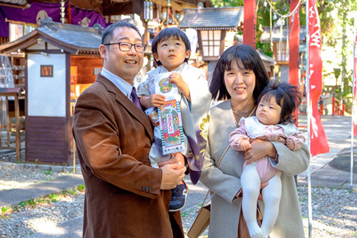 waka photoが出張撮影した家族写真(キッズ,ベビーフォト)などが写った「七五三撮影」の家族写真