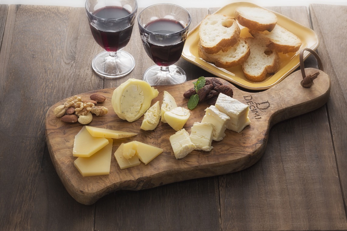 （有）スタジオエフゴオロクが撮影した「料理と企業案内」の写真