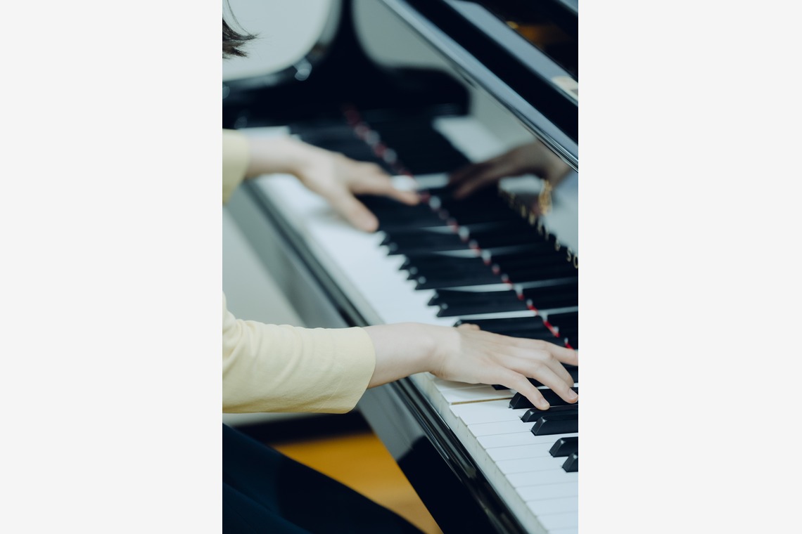 矢崎麦が撮影した「インタビュー撮影」の写真