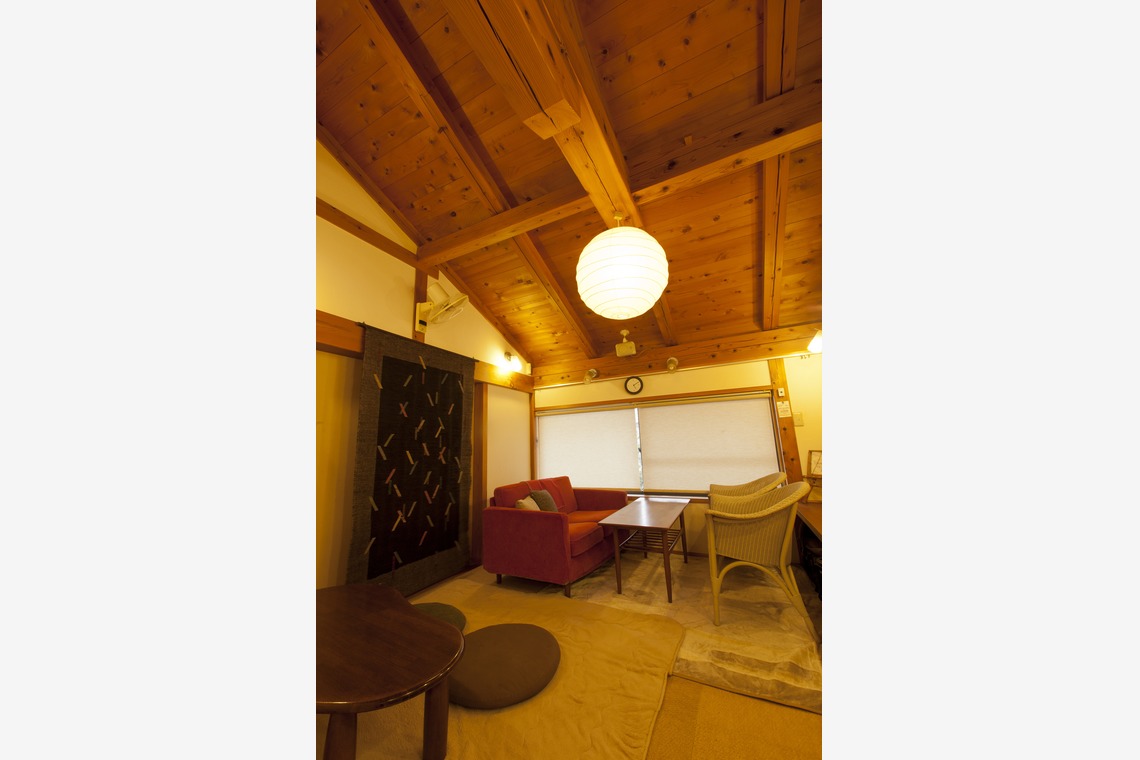 田中真光写真事務所が撮影した写真のアルバム「内観撮影」