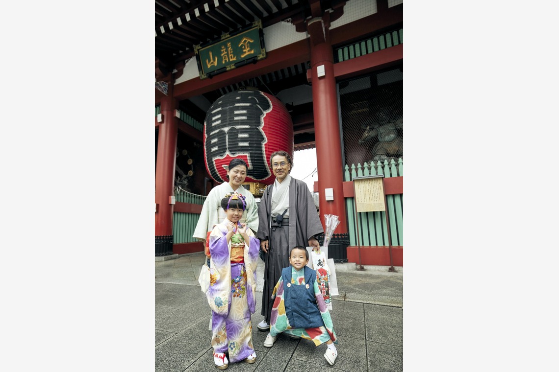加藤武が撮影した写真のアルバム「お宮参り 七五三 お誕生日撮影」