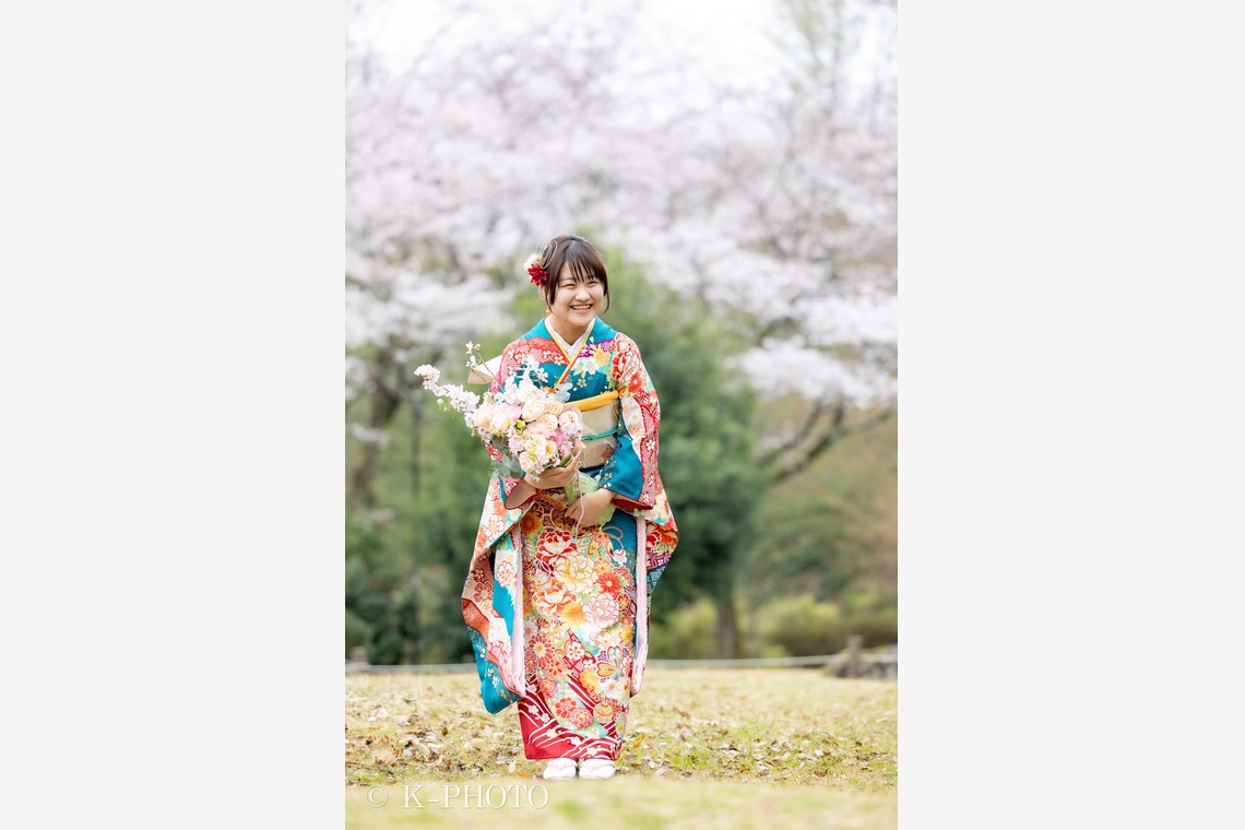 大森光太郎・K-PHOTOが出張撮影した家族写真(キッズ,ベビーフォト)などが写った「成人式撮影」の家族写真