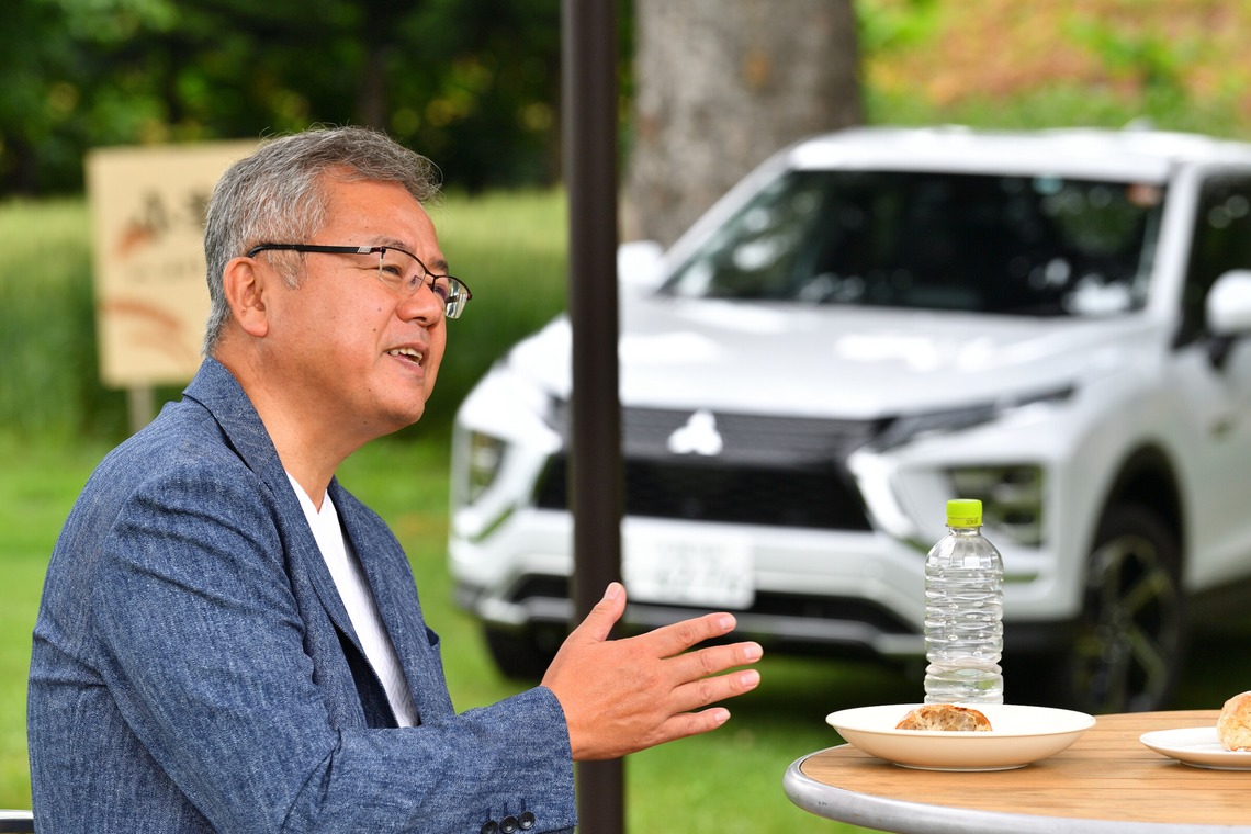 須貝フォトサービスが撮影した写真のアルバム「トークショー」