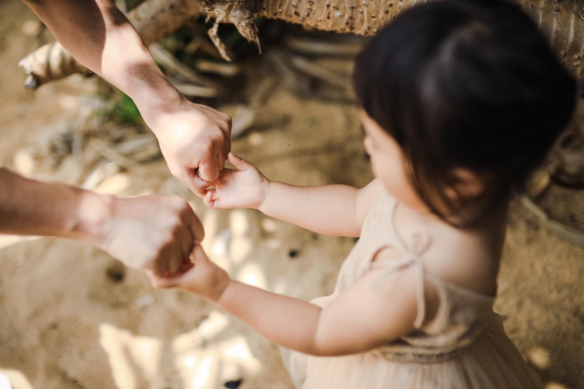 ポートレート沖縄が撮影した写真のアルバム「天真爛漫な女の子３歳の誕生日」