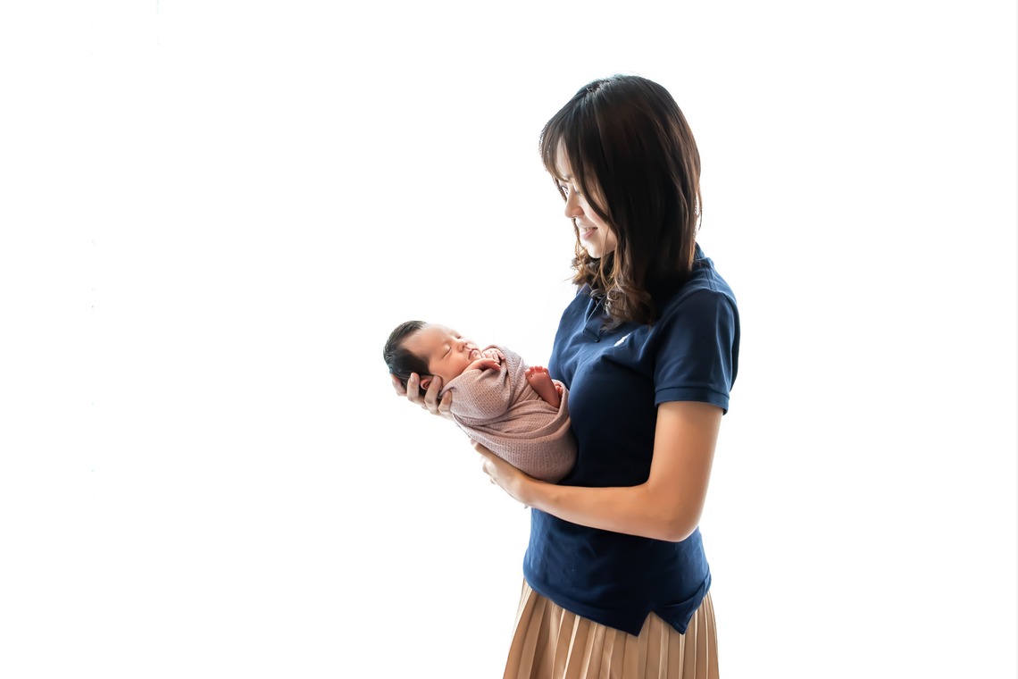 サキヤマ リエが撮影した写真のアルバム「ピンク系・うさぎのぬいぐるみ・女の子のニューボーンフォト 」