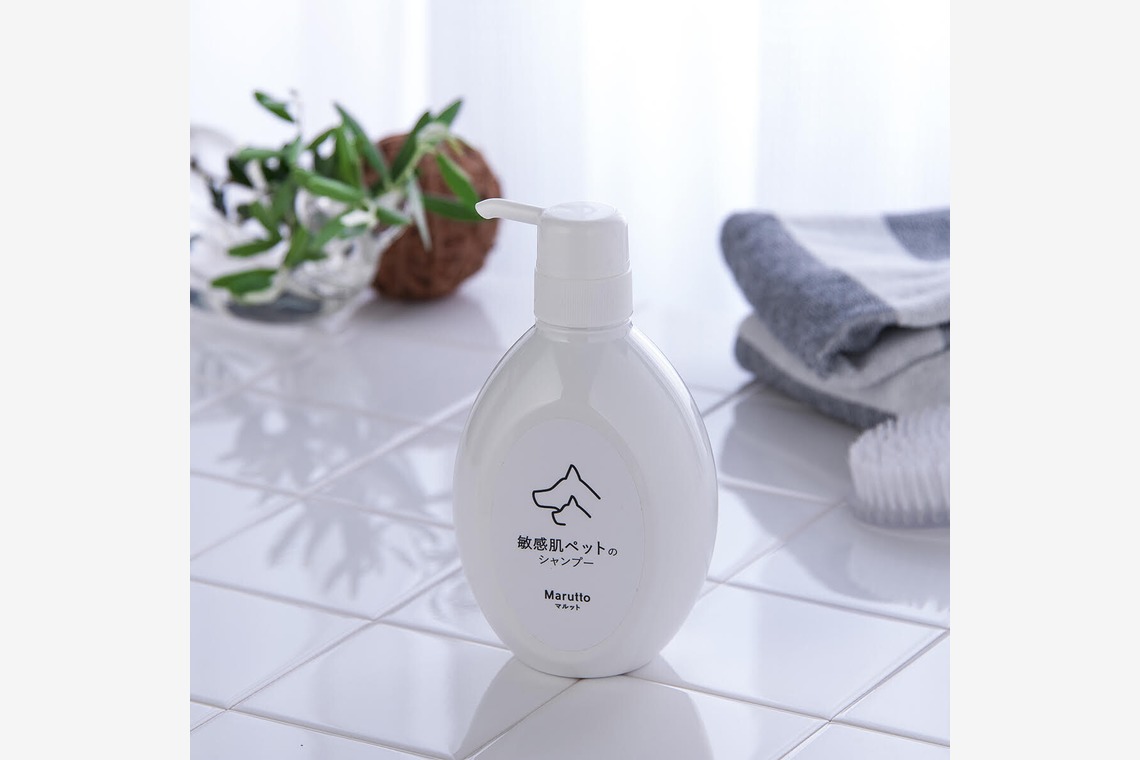 株式会社エスオーエスカンパニーが撮影した「化粧品イメージ撮影」の写真