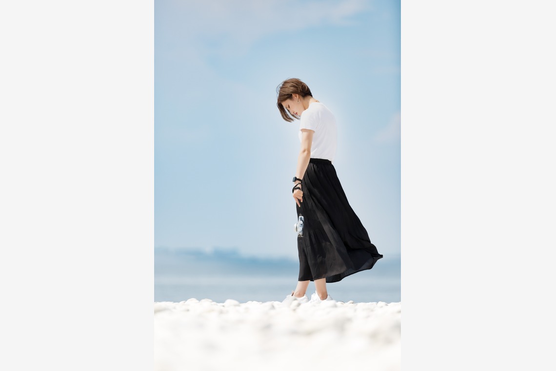 古川拓人が撮影した旅行先の記念撮影のアルバム「ポートレート」