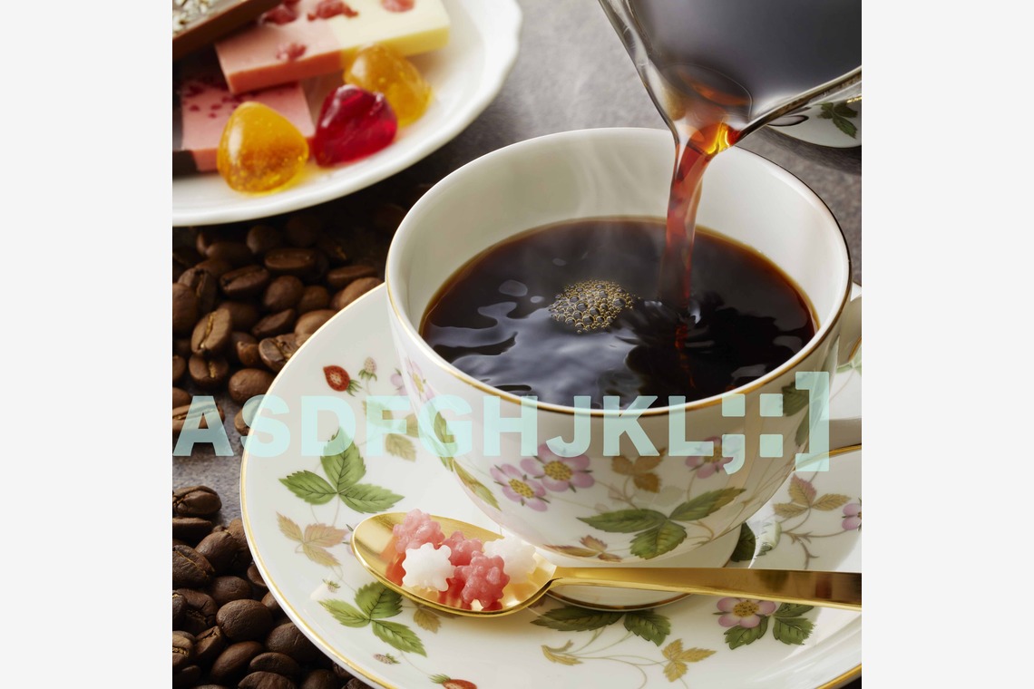 西原毅が撮影した写真のアルバム「ドリンク」