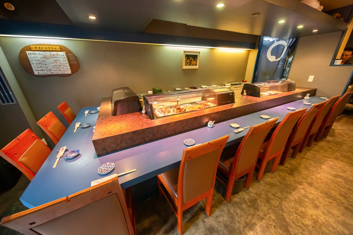 滋賀淳が撮影した「建築、店舗、竣工」の写真