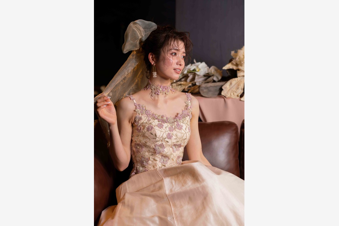 Cinematic Eyes 森川有栄が撮影した写真のアルバム「名古屋　オーダードレス　webカタログ用写真」