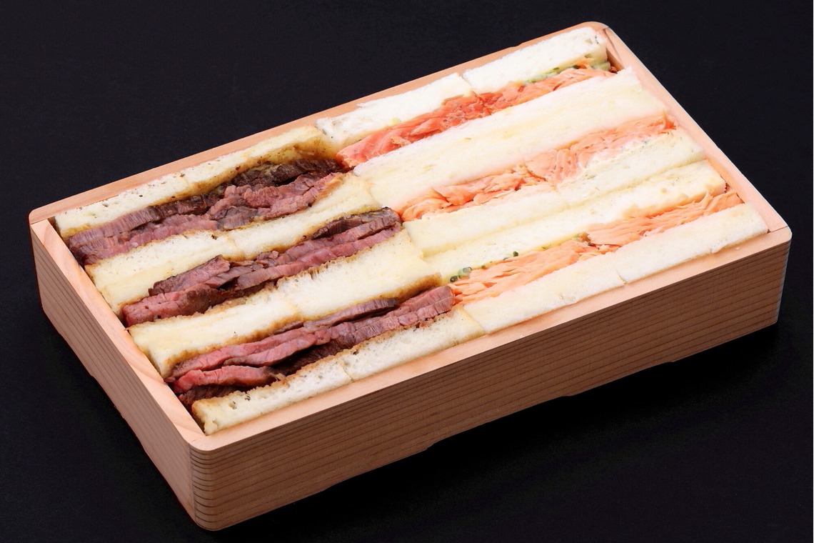 森安　照が撮影した「ステーキ・ハンバーグ・カレー・オムライス・弁当・レストランメニュー」の写真