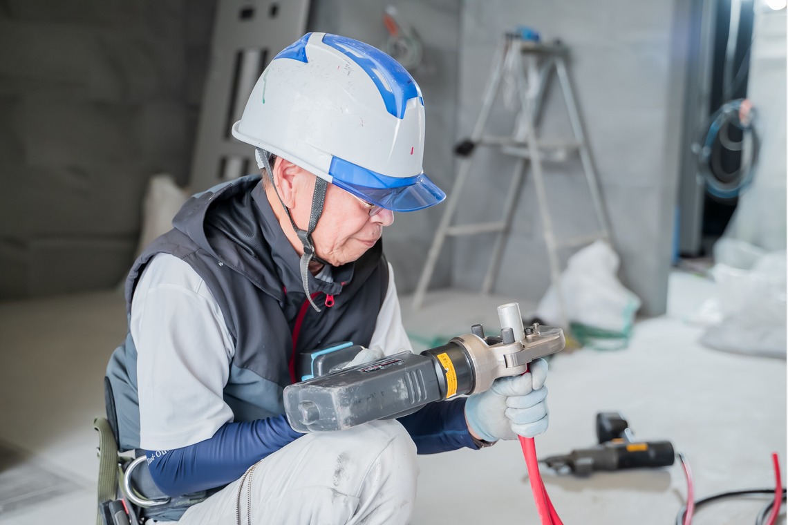 出張撮影 中村まみこが撮影した写真のアルバム「電気工事業HP用撮影」