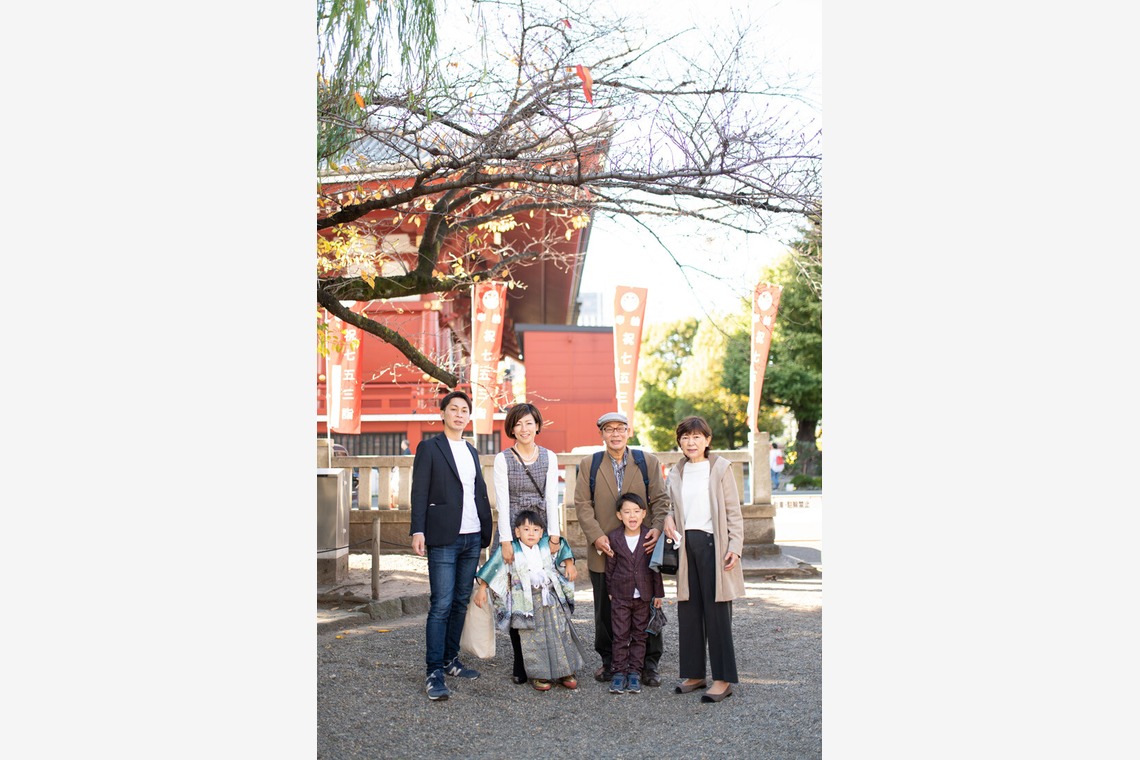 Takushi Yamamoto Photo Officeが出張撮影した家族写真(キッズ,ベビーフォト)などが写った「ポートレート」の家族写真