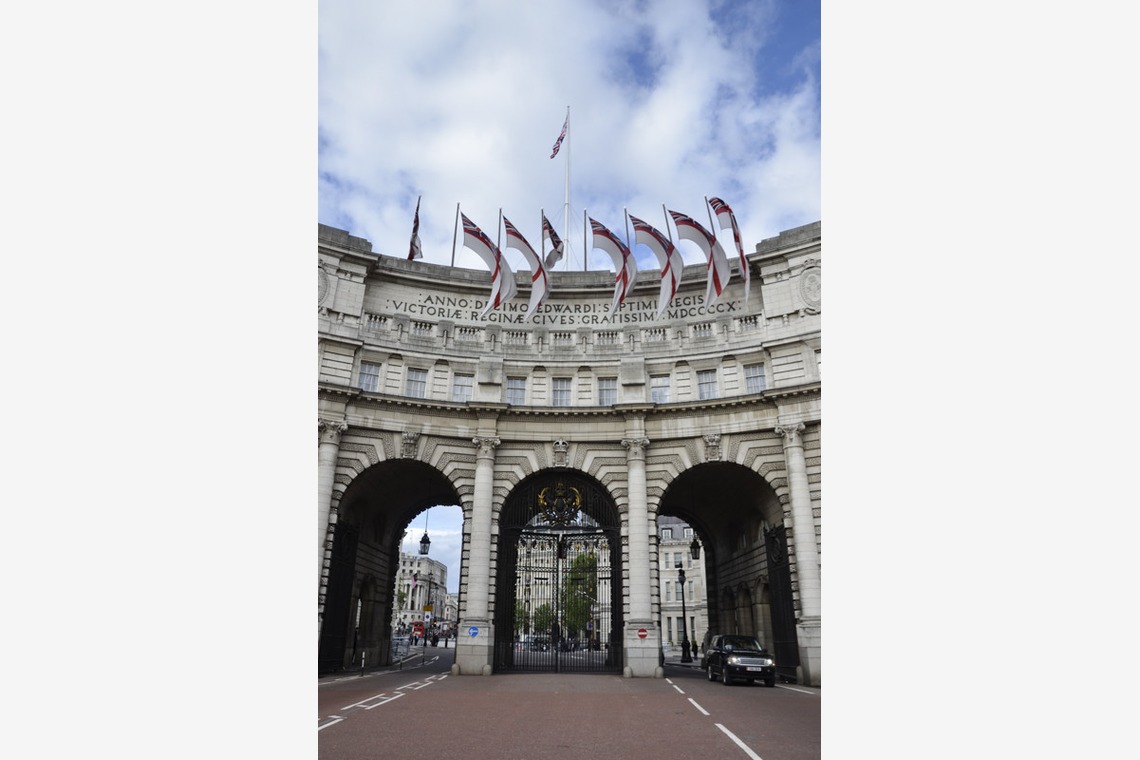 Lucky Sliver Sixpenceが撮影した「歴史的なリバーサイド」の写真