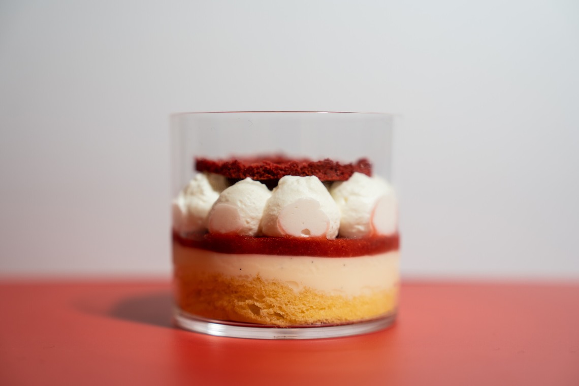 古口悠が撮影した写真のアルバム「洋菓子店EC用撮影」