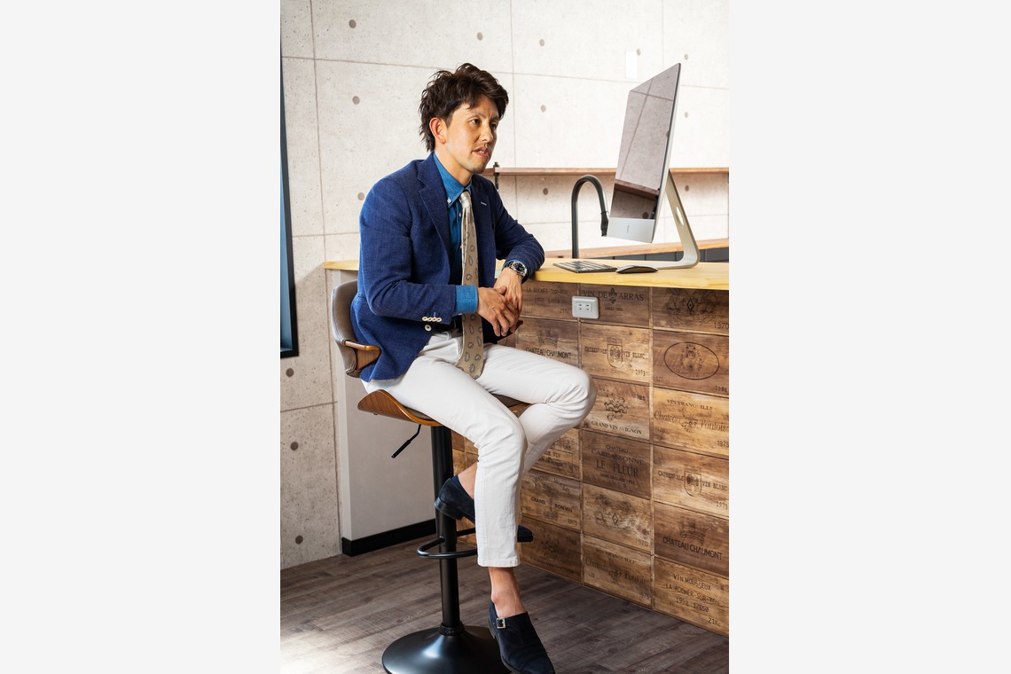 岡谷和亨が撮影した写真のアルバム「ビジネスプロフィール写真撮影」