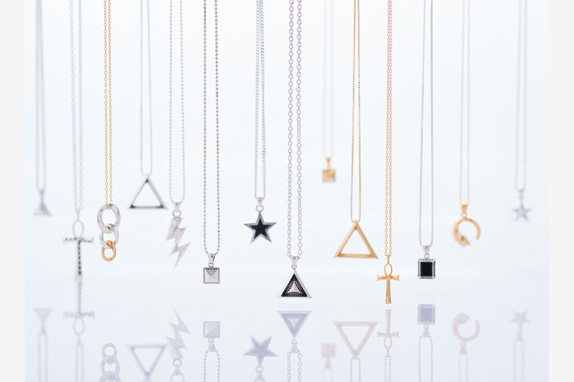 山田和伸が撮影した写真のアルバム「アパレル」