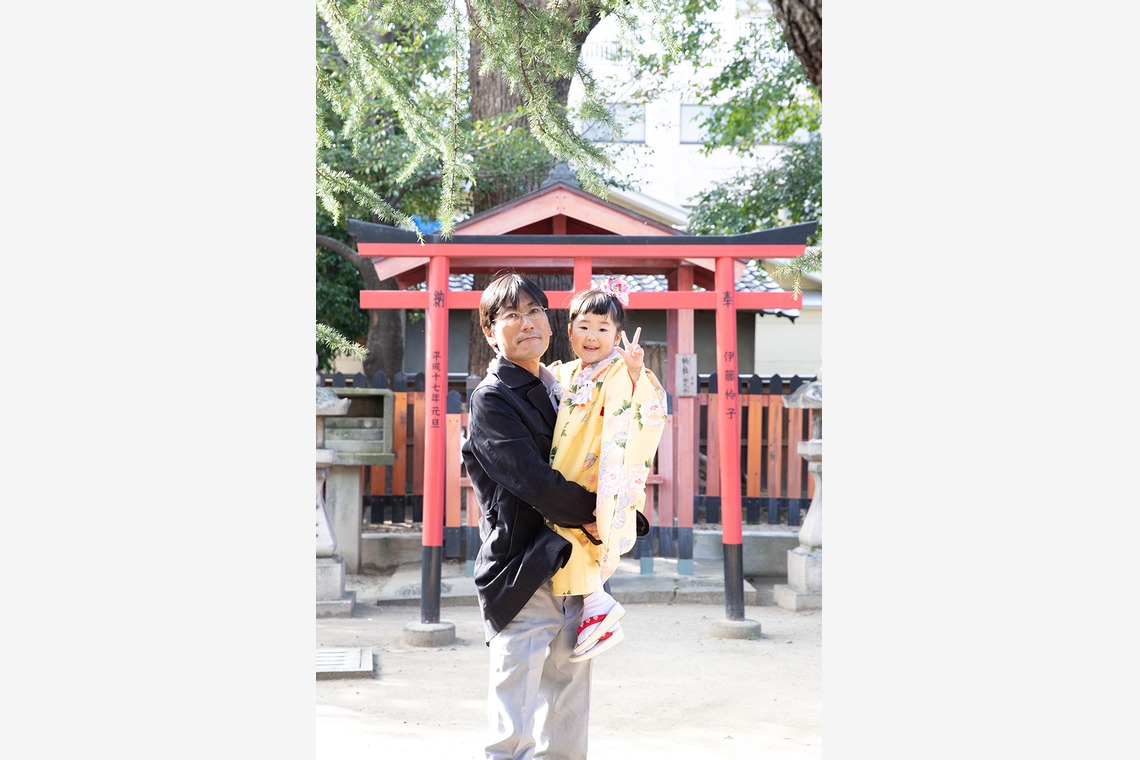 Merry Momentが出張撮影した家族写真(キッズ,ベビーフォト)などが写った「七五三 3歳女の子」の家族写真