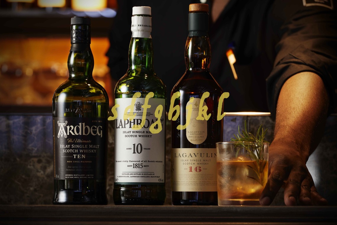 西原毅が撮影した写真のアルバム「ドリンク」