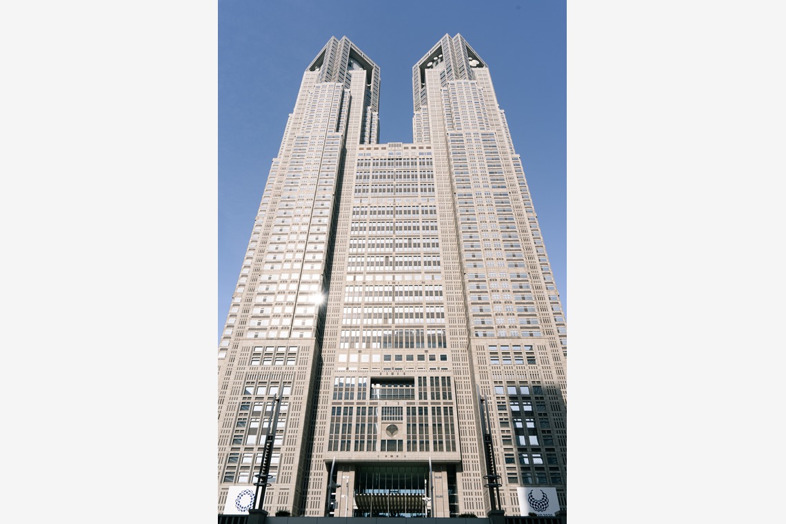 蓬台祐希が撮影した写真のアルバム「東京都庁」