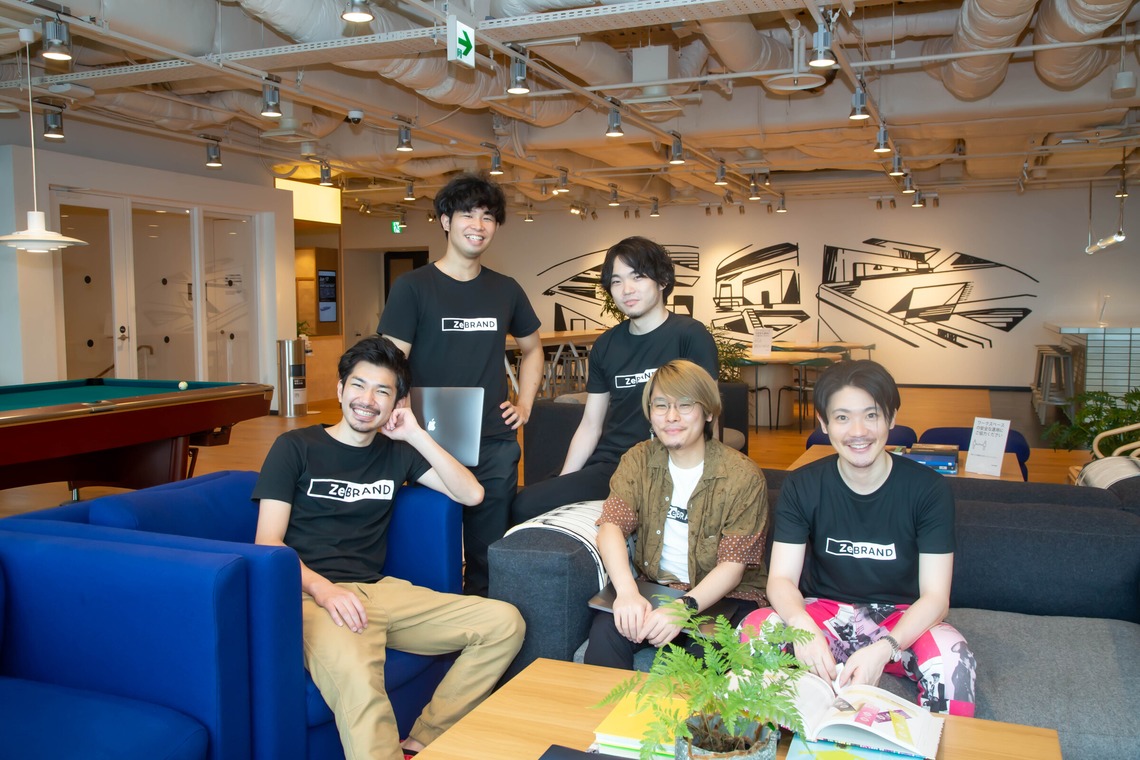 Photographer  Tomoが撮影した写真のアルバム「シェアオフィス」