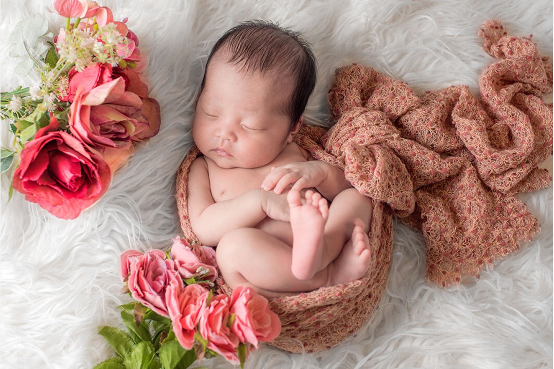 AXiS Photo Servise 藤井靖史が撮影した「ニューボーンフォト」の写真