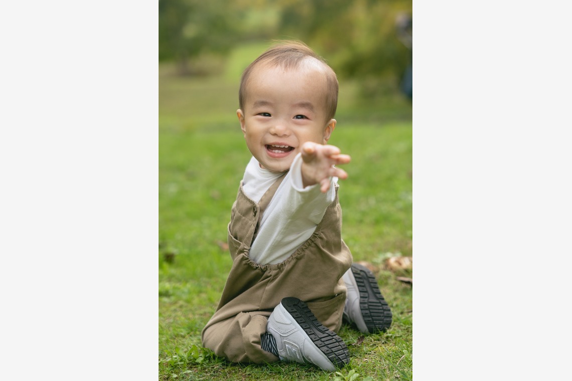 Tatsuyaが出張撮影した家族写真(キッズ,ベビーフォト)などが写った「家族写真撮影（大阪 寺ヶ池公園）」の家族写真