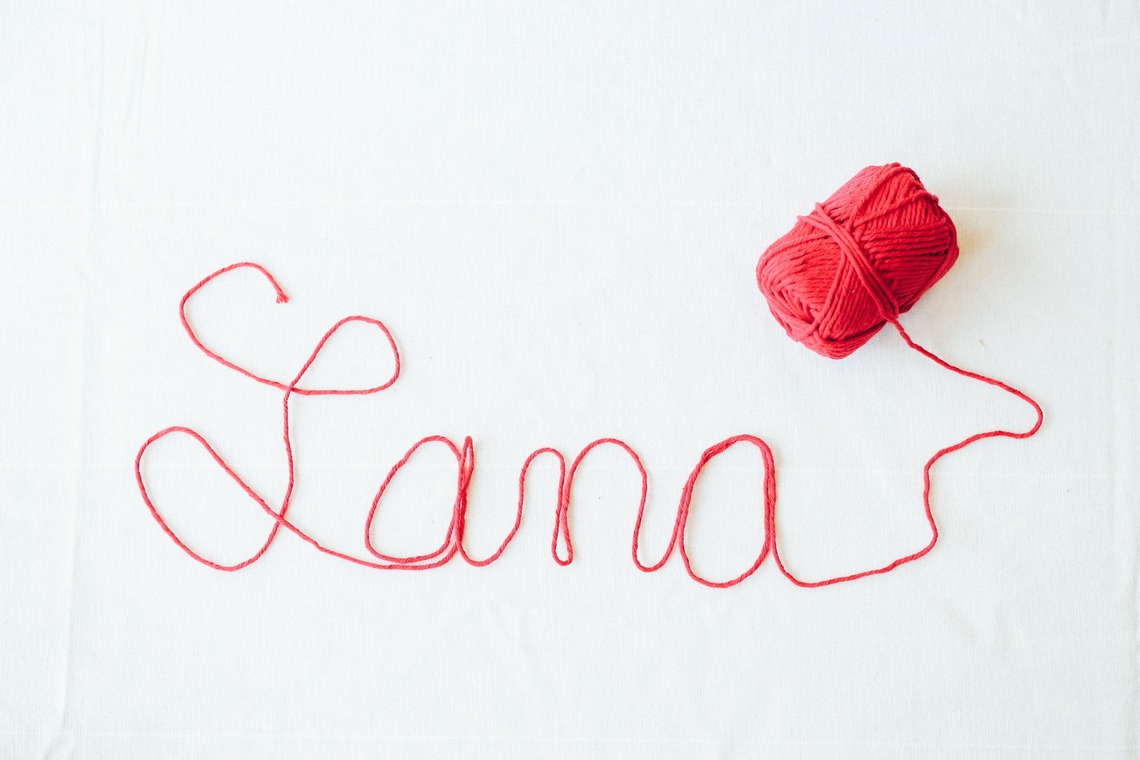 出張撮影HUG TIMEが撮影した「自宅でナチュラルなニューボーンフォト」の写真