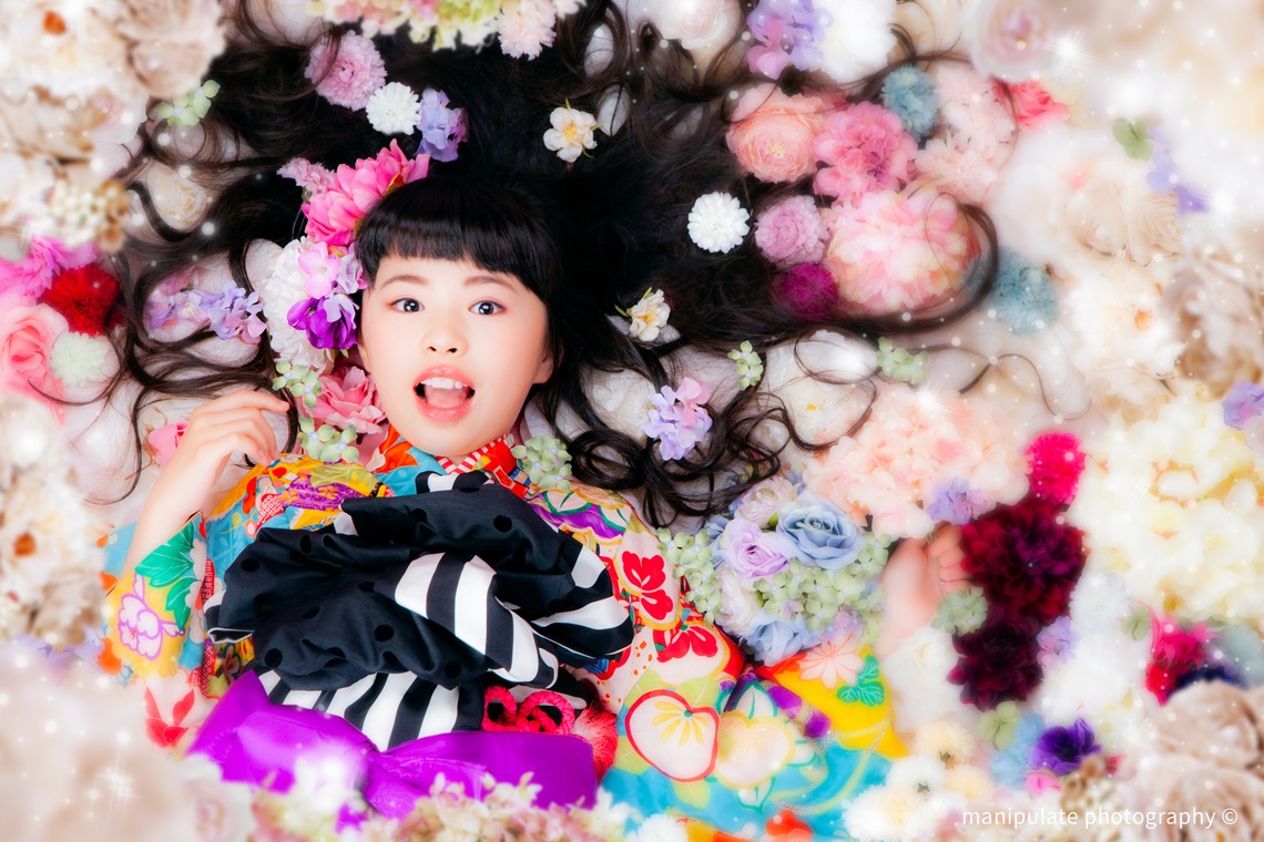 マニピュレイトフォトグラフィーが撮影した写真のアルバム「デジタルアートフォト（コンセプト撮影）「flower girl」」