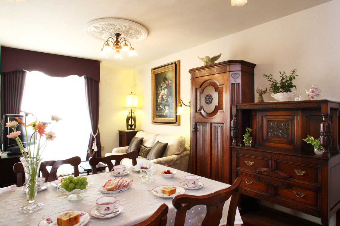 森安　照が撮影した写真のアルバム「インテリア」