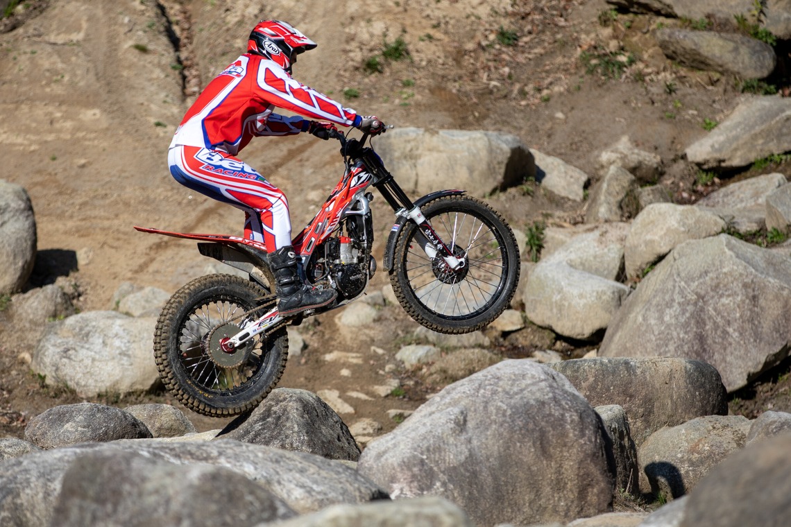 板橋薫平が撮影した「山崎選手プロモーション撮影」の写真