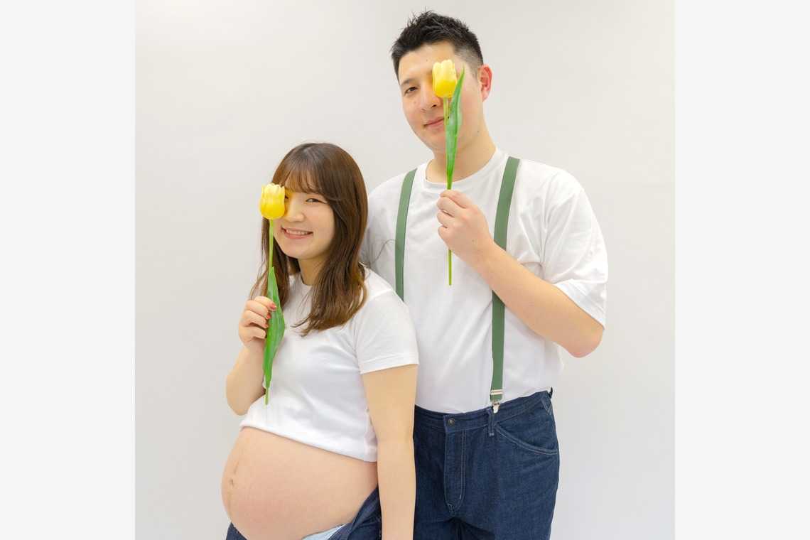 松嵜直斗が出張撮影した家族写真(キッズ,ベビーフォト)などが写った「ハイカラマタニティフォト」の家族写真