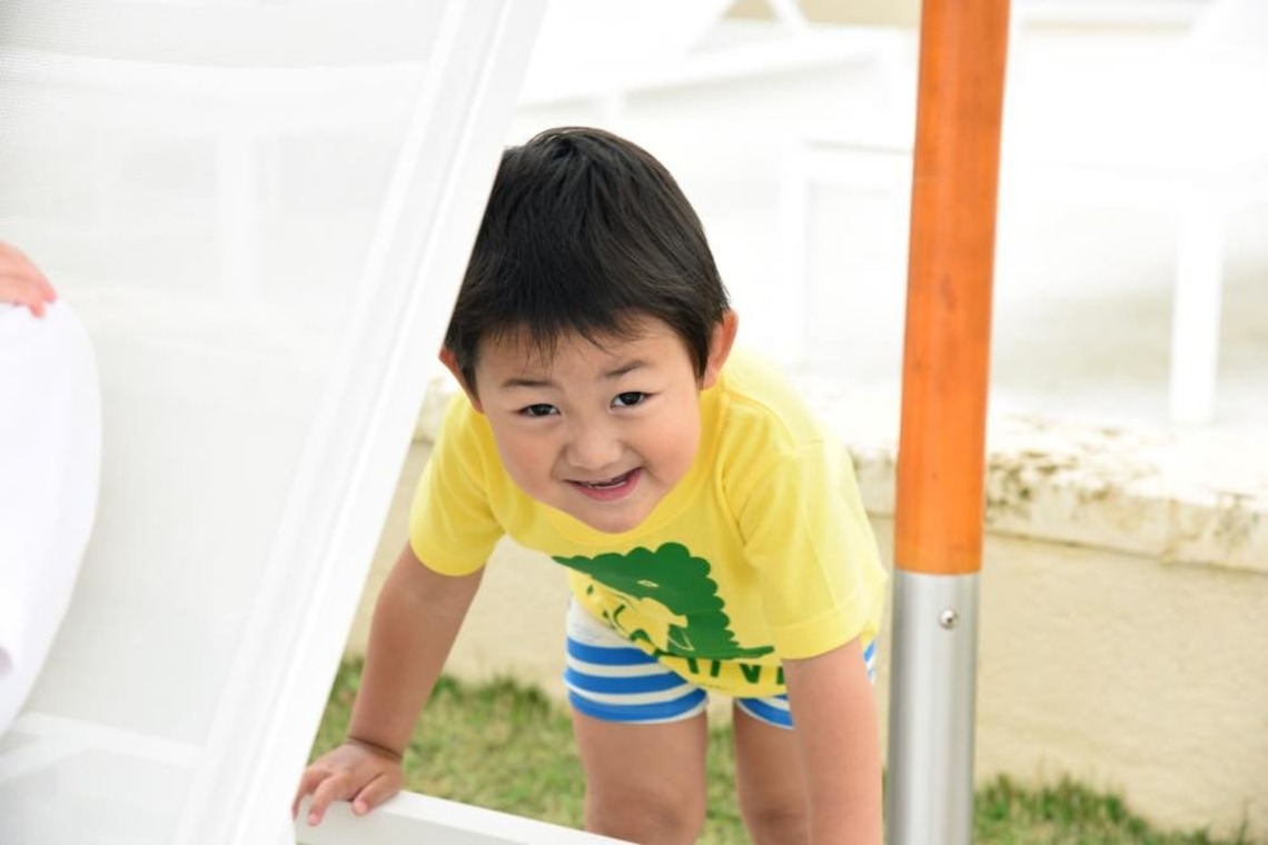 Avenir（山宮 敏明）が撮影した写真のアルバム「ホテルで家族写真」