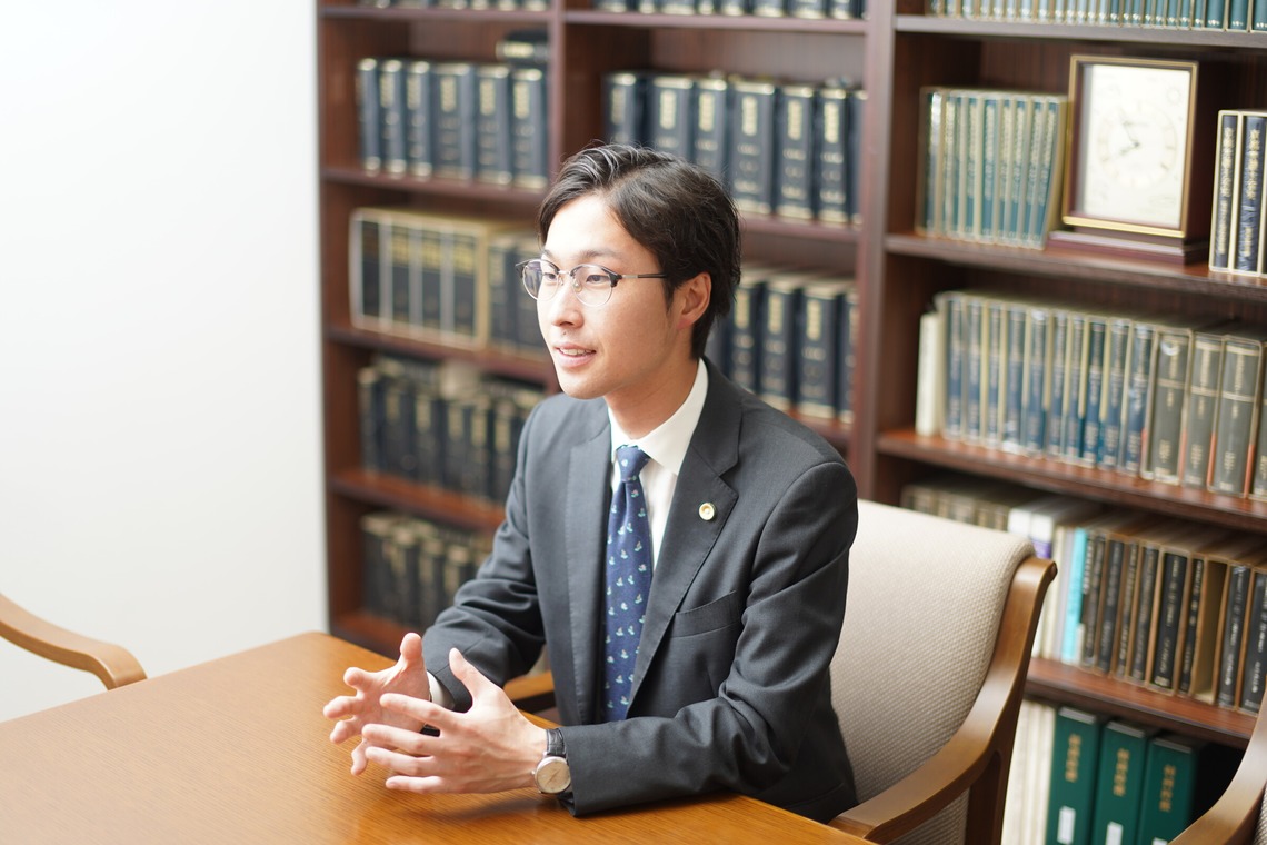 A2FT.jpフォトグラファーまつもとあきらが撮影した写真のアルバム「2019年8月 益川総合法律事務所様」