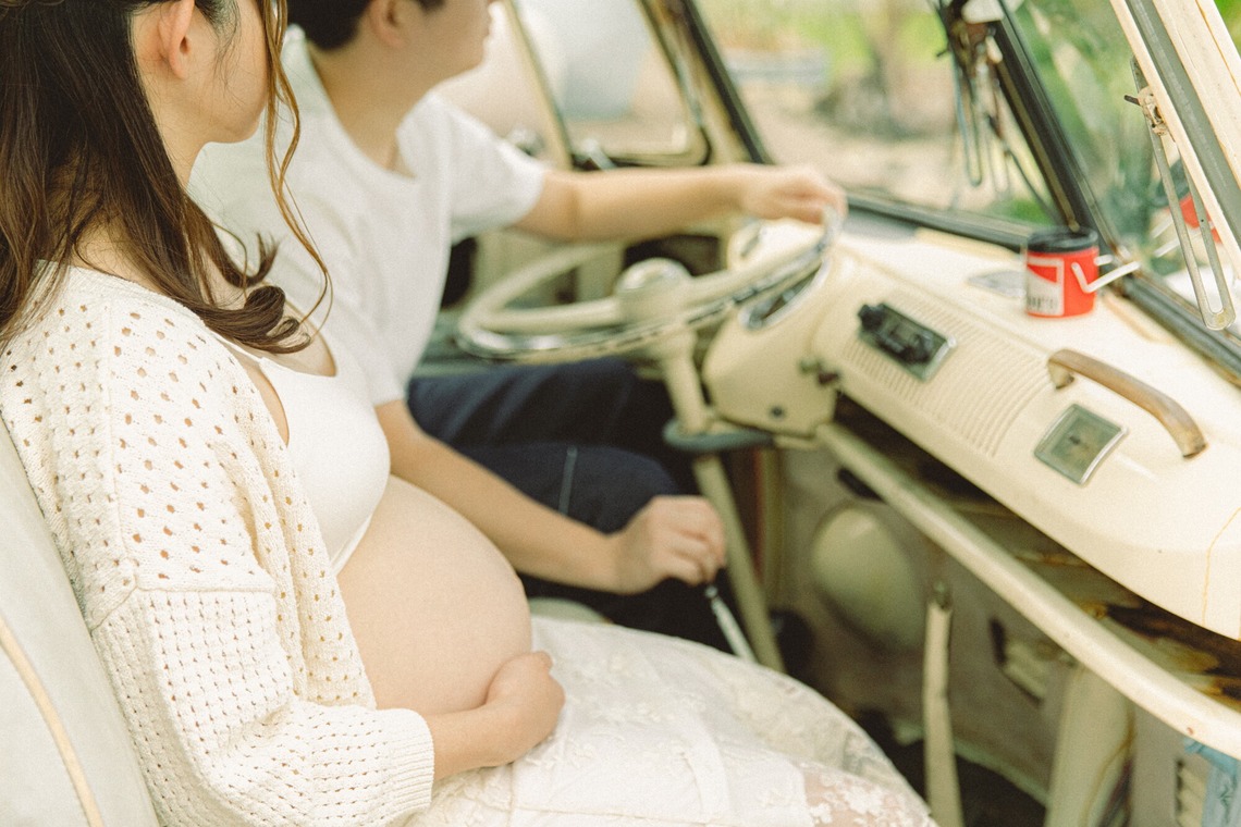 橋本くるみが撮影した写真のアルバム「maternity」