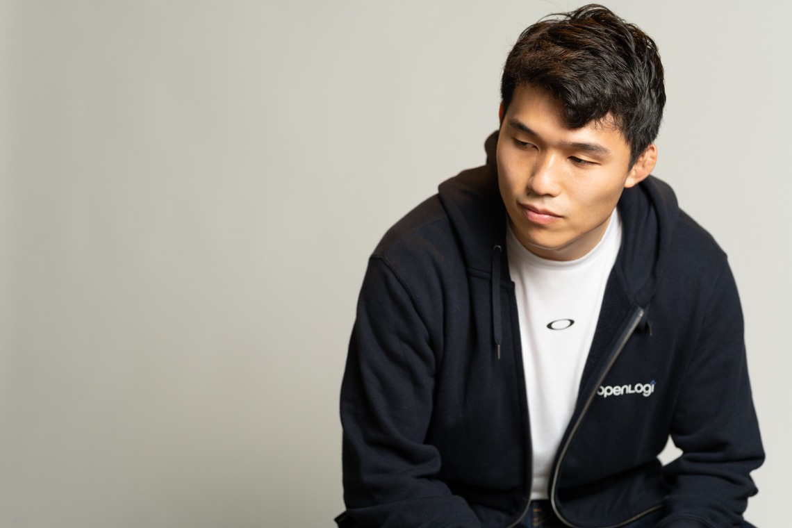 曽川拓哉が撮影した写真のアルバム「バックペーパーを使ったビジネスポートレート」